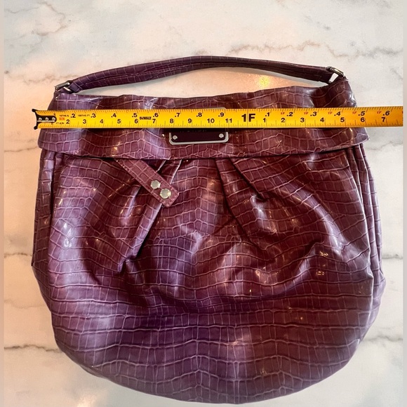 Marc By Marc Jacobs VINTAGE CrocEmbossed Purple Hobo/Sling Bag X-LARGE Crossbody - Picture 8 of 17